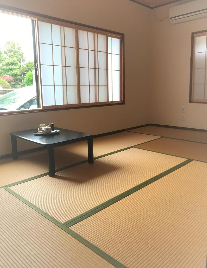 Guesthouse Hakuka Kanazawa Exterior photo