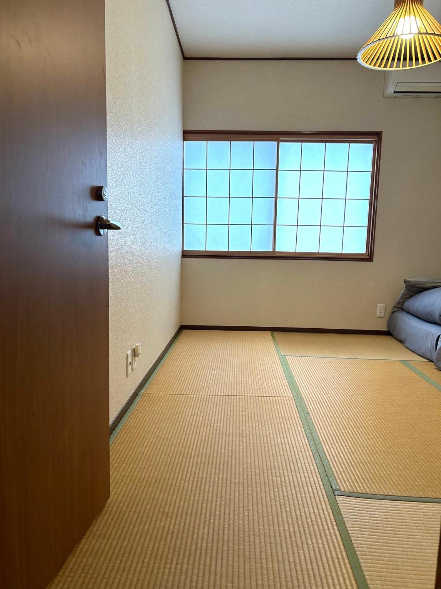 Guesthouse Hakuka Kanazawa Exterior photo